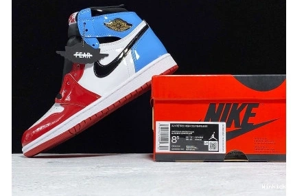 JORDAN - 1 CHICAGO CK5666-100 HIGH FEARLESS RETRO UNC 0306